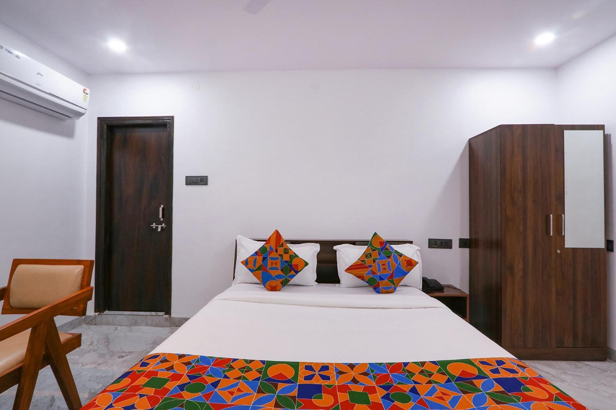 Fabhotel Relax Inn Hyderabad Ngoại thất bức ảnh