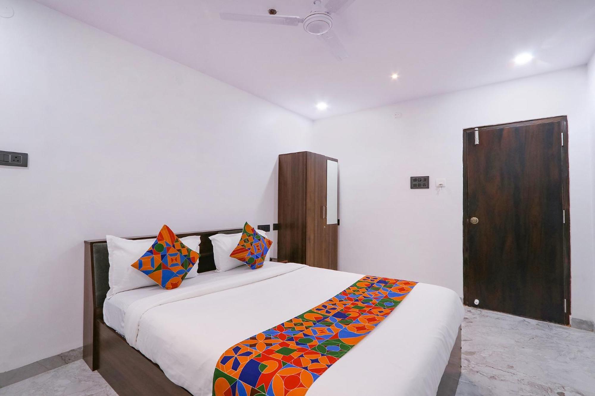 Fabhotel Relax Inn Hyderabad Ngoại thất bức ảnh